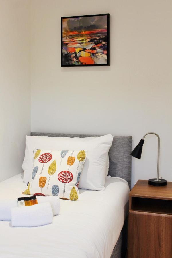Anjore House - Modern Serviced Apartment In Белфаст Экстерьер фото